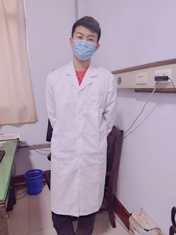 Leslie的第一张照片--淄博相亲服务中心