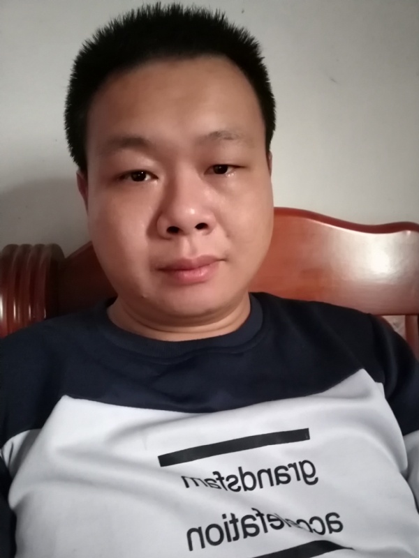 飞的第一张照片--淄博相亲服务中心