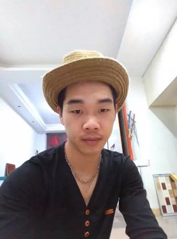 相知相伴的第一张照片--淄博相亲服务中心