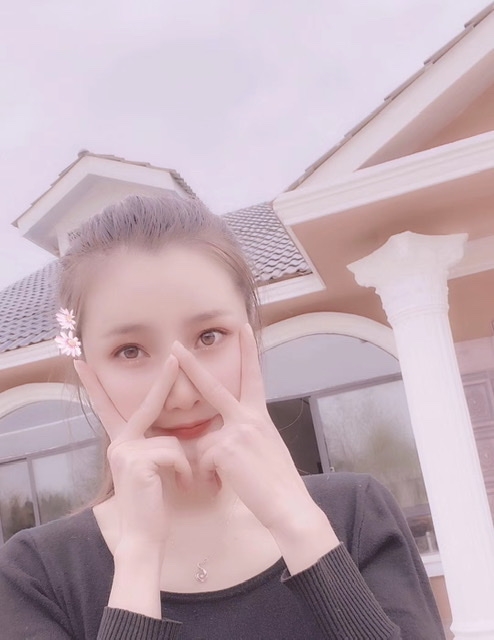 小媛的第一张照片--淄博相亲服务中心