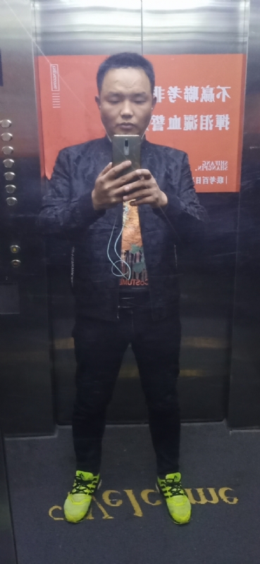 迷失自我的第一张照片--淄博相亲服务中心