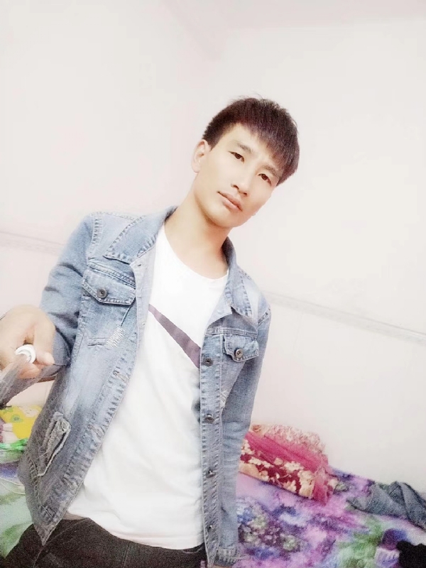 心好痛的第一张照片--淄博相亲服务中心