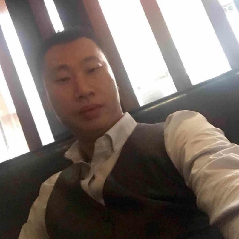 陈威的第一张照片--淄博相亲服务中心