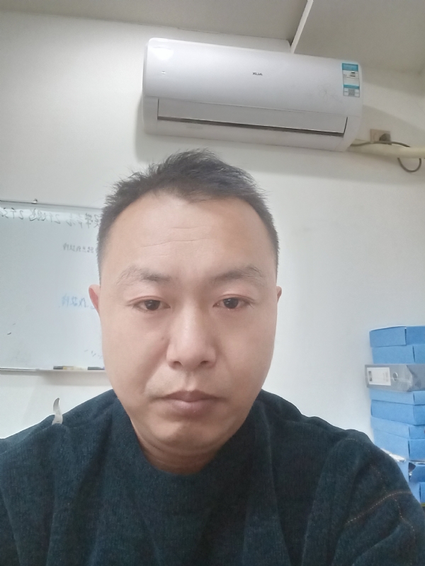 寻找另一半的第一张照片--淄博相亲服务中心