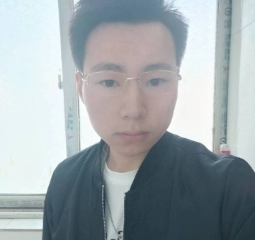 人在旅途的第一张照片--淄博相亲服务中心