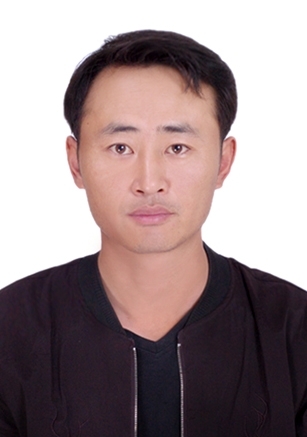 淡漠痕的第二张照片--淄博相亲服务中心