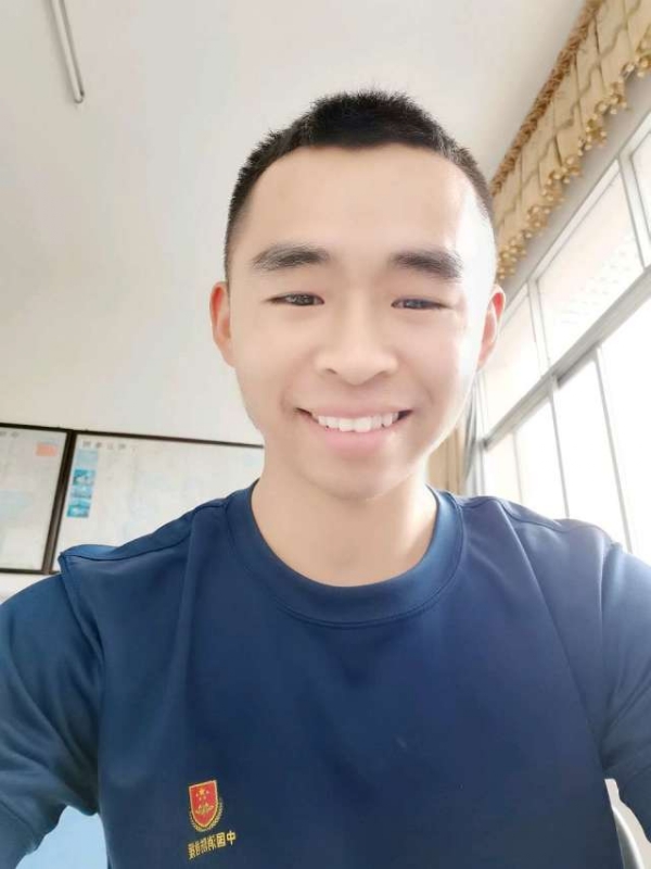 超超的第一张照片--淄博相亲服务中心