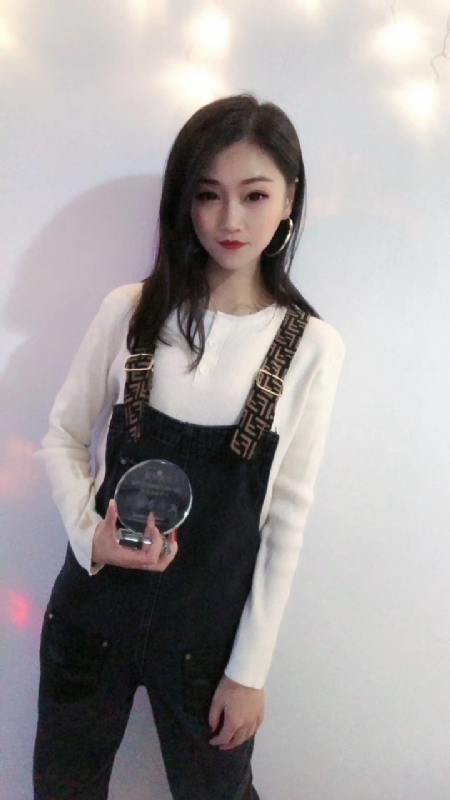 迷人的小璐的第一张照片--淄博相亲服务中心