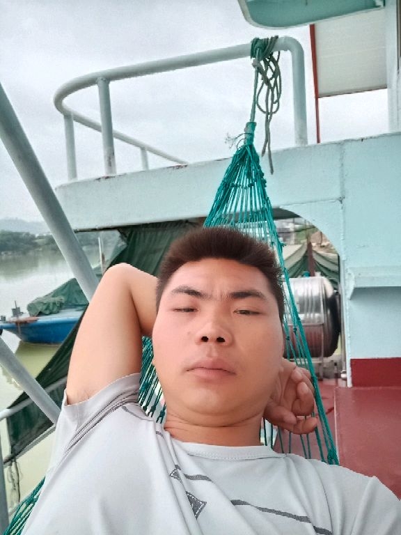 小哥哥的第一张照片--淄博相亲服务中心