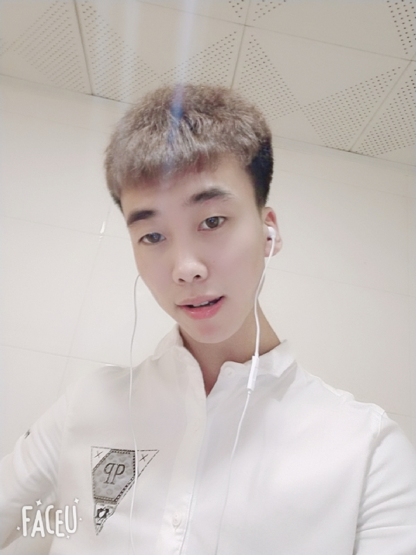 晚枫的第二张照片--淄博相亲服务中心