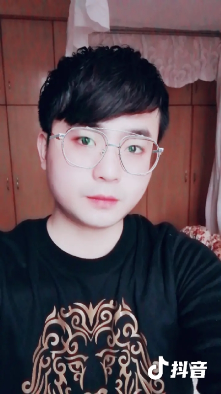 哎呦哥哥的第二张照片--淄博相亲服务中心