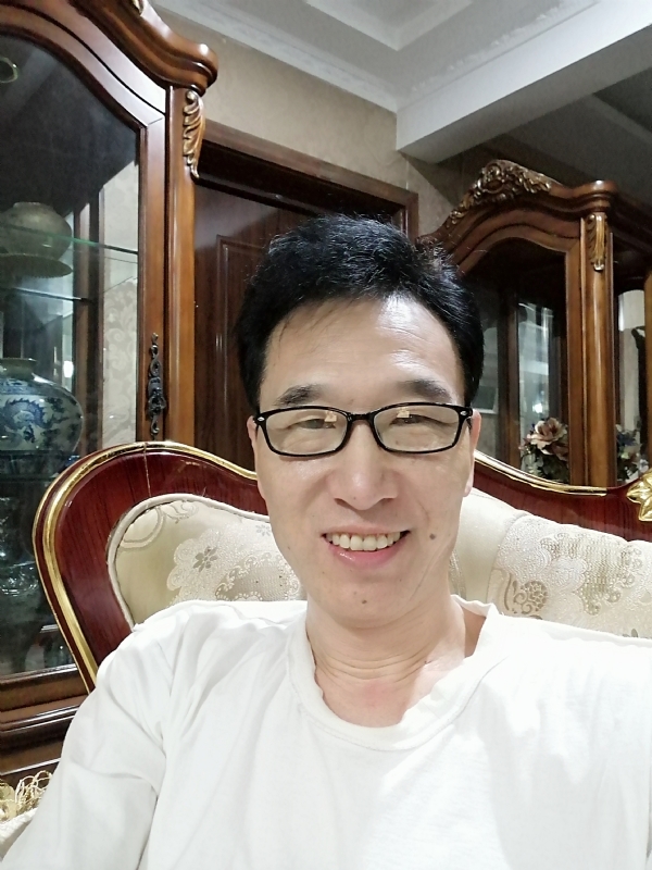 我在这里的第一张照片--淄博相亲服务中心