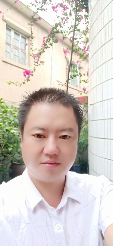 陈欢翔的第一张照片--淄博相亲服务中心