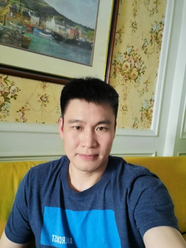 阳光灿烂的第二张照片--淄博相亲服务中心