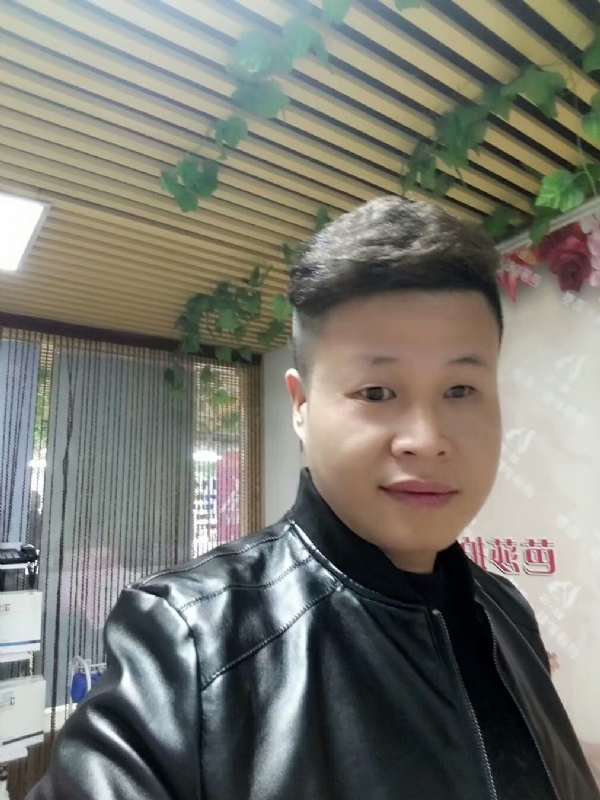 萧郎的第一张照片--淄博相亲服务中心