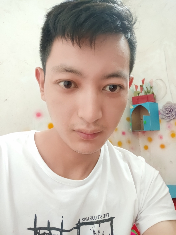 孙裕佳的第二张照片--淄博相亲服务中心