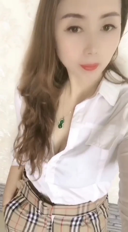 雨蝶的第一张照片--淄博相亲服务中心