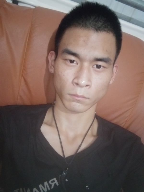 单身狗一枚的第三张照片--淄博相亲服务中心