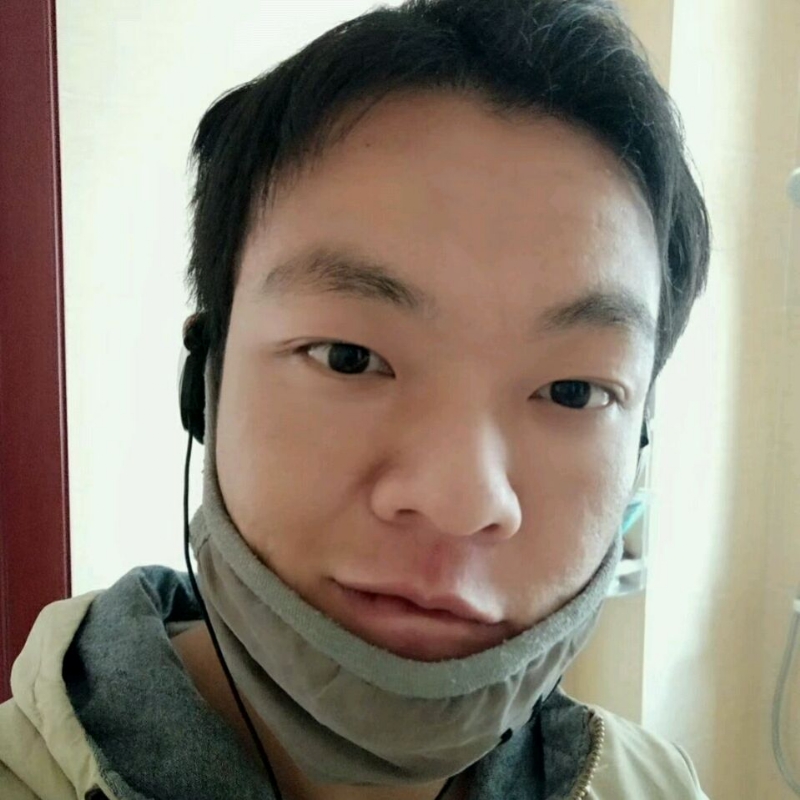 泡沫哭泣的第一张照片--淄博相亲服务中心