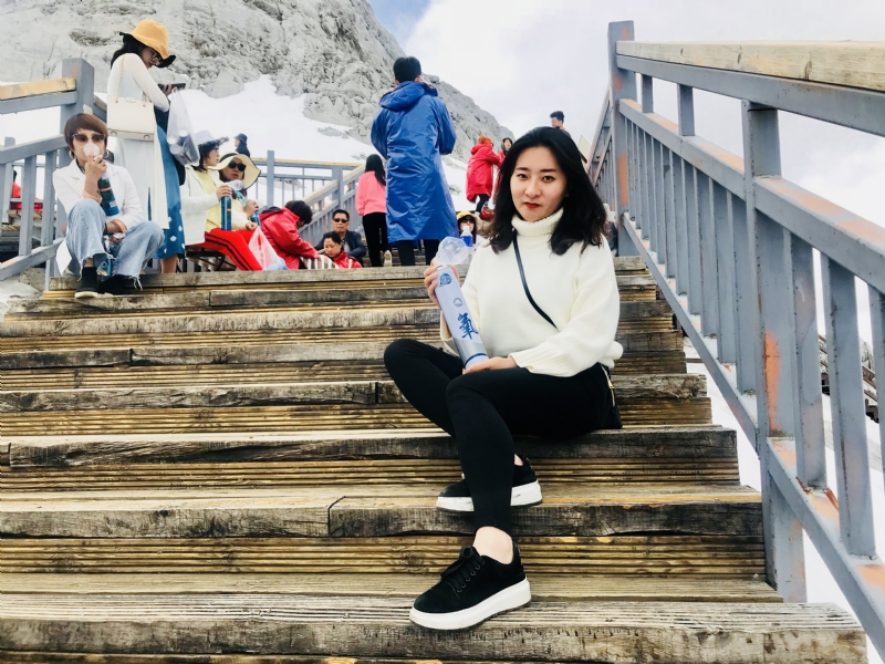 依雪的第四张照片--淄博相亲服务中心