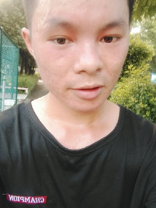 楠呐的第二张照片--淄博相亲服务中心