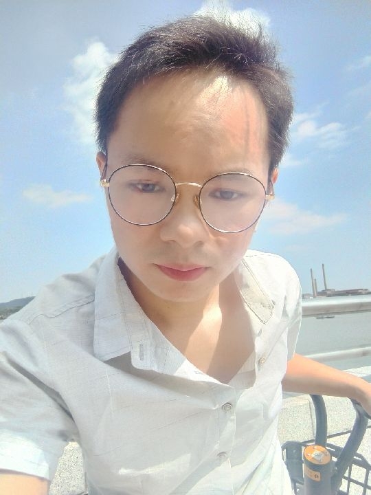 楠呐的第三张照片--淄博相亲服务中心