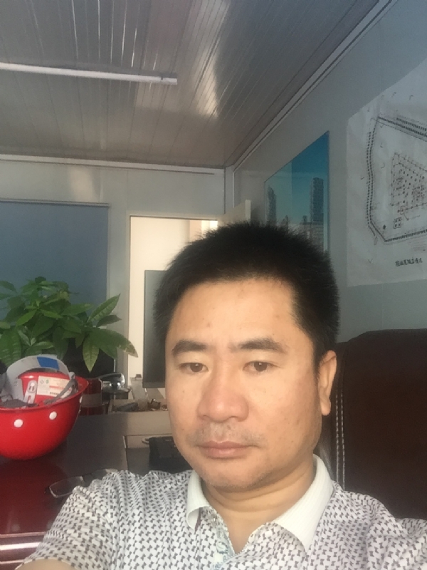 一步之遥的第一张照片--淄博相亲服务中心