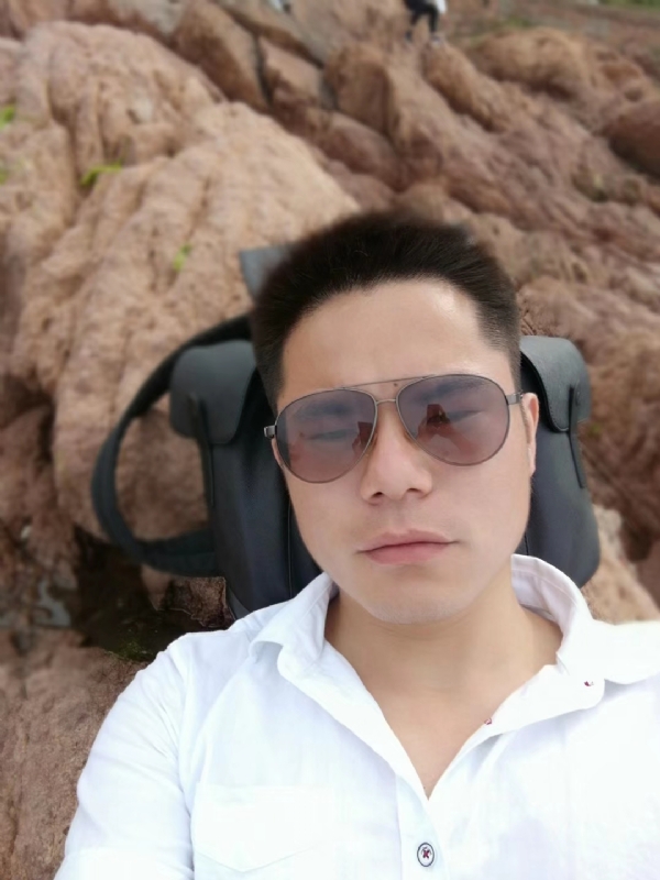 易听的第二张照片--淄博相亲服务中心