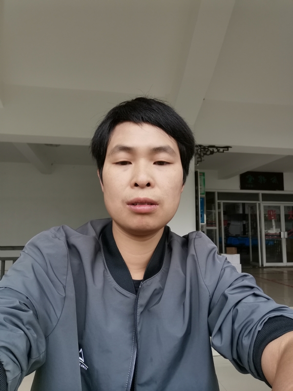 刘志强的第一张照片--淄博相亲服务中心