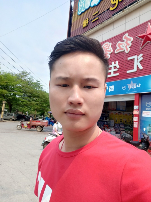 刘振军的第一张照片--淄博相亲服务中心