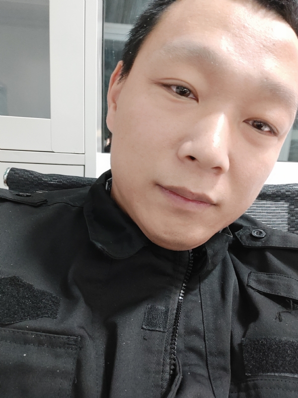 真实找人结婚的第二张照片--淄博相亲服务中心