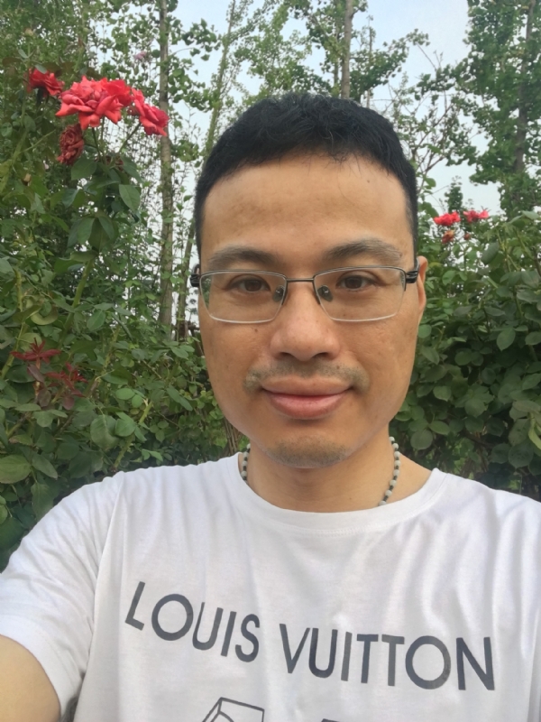 牛仔哥的第二张照片--淄博相亲服务中心