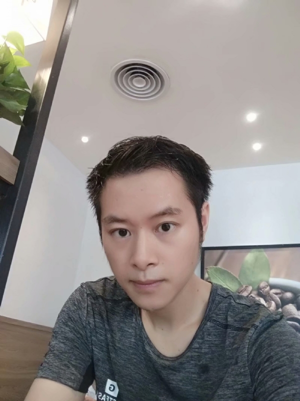 期待缘分的第一张照片--淄博相亲服务中心