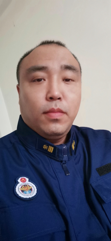 平凡的第一张照片--淄博相亲服务中心