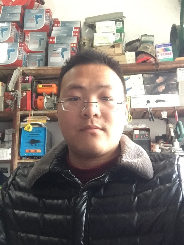 鼎福的第二张照片--淄博相亲服务中心