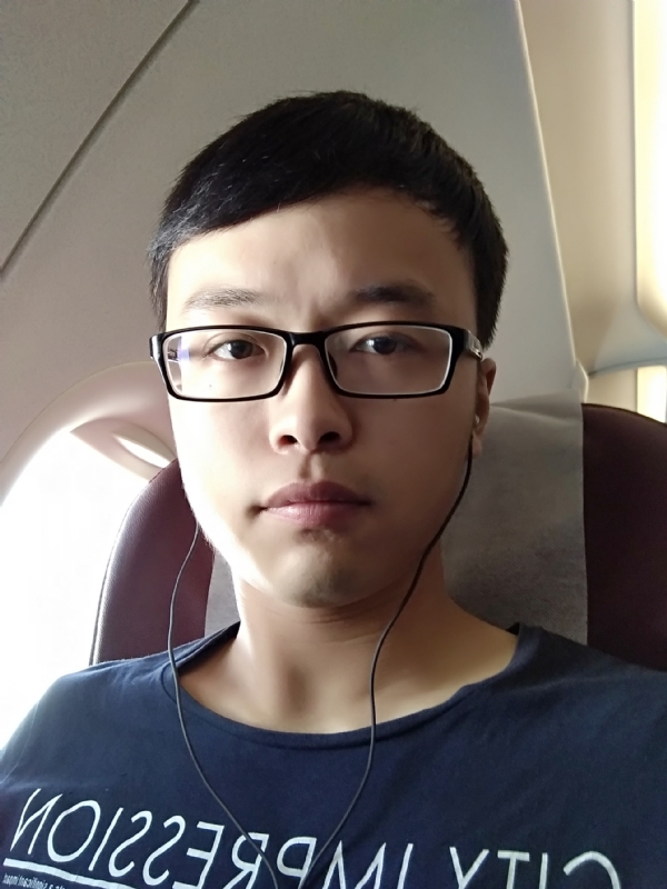 在水一方的第二张照片--淄博相亲服务中心