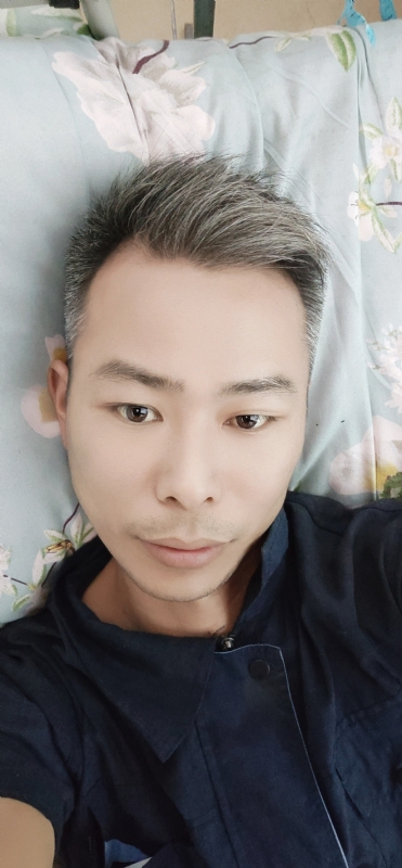 火山口的第一张照片--淄博相亲服务中心