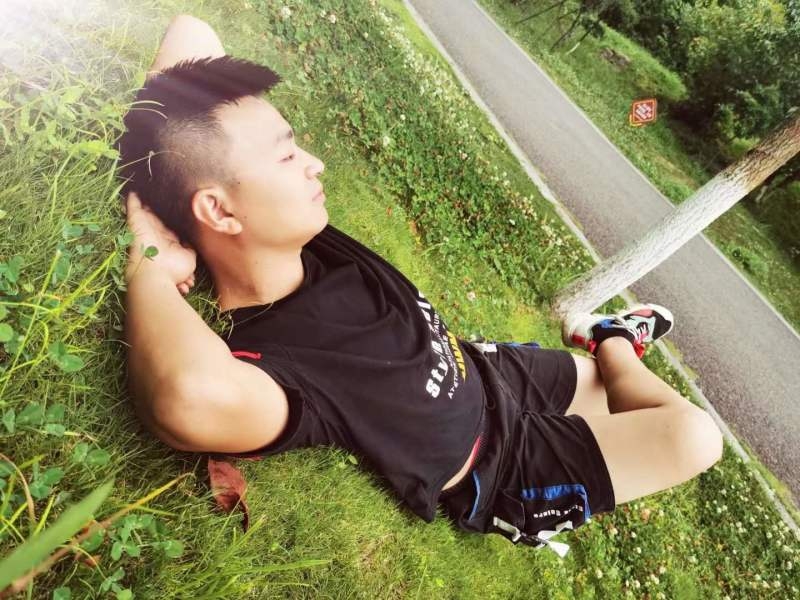 危笑的第一张照片--淄博相亲服务中心