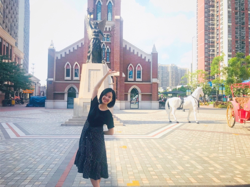 小容的第三张照片--淄博相亲服务中心