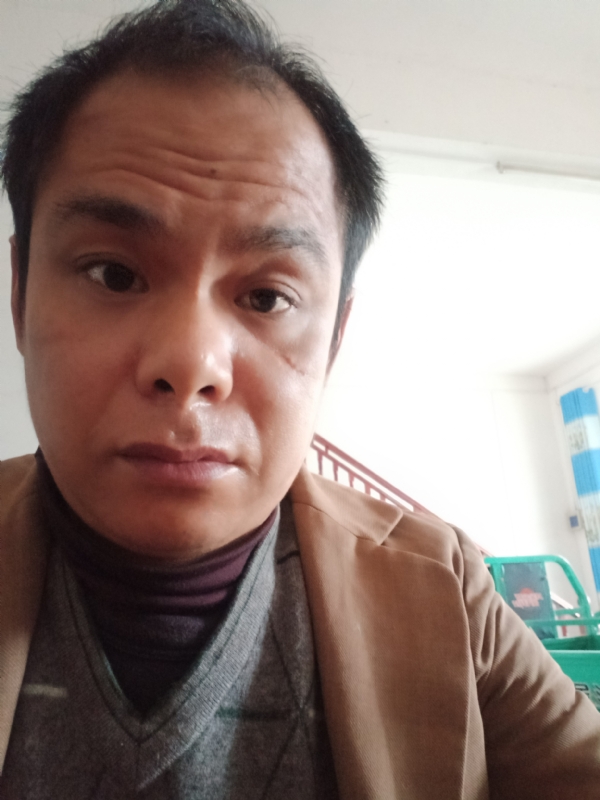 唐水果店发发发的第二张照片--淄博相亲服务中心