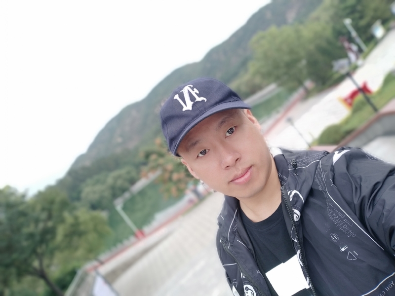 阳光的第一张照片--淄博相亲服务中心