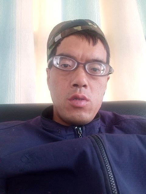 等待有缘人的第三张照片--淄博相亲服务中心