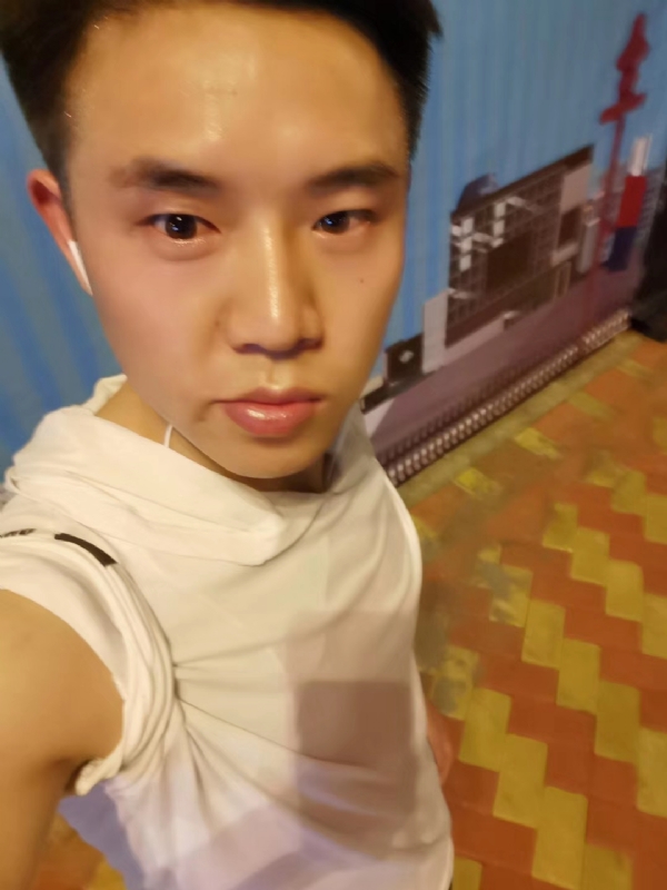 小雷的第三张照片--淄博相亲服务中心