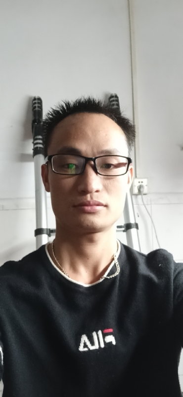 蔡先生的第一张照片--淄博相亲服务中心