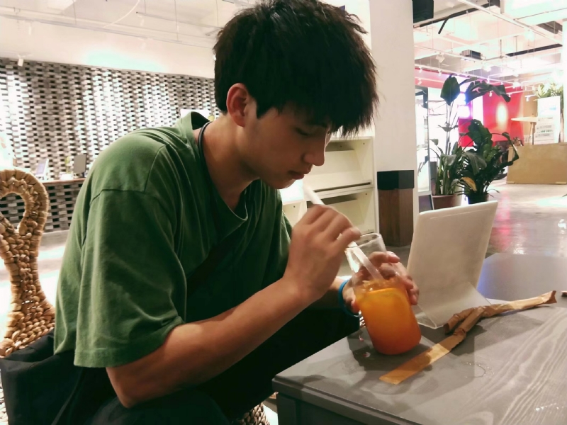 一花一世界的第二张照片--淄博相亲服务中心