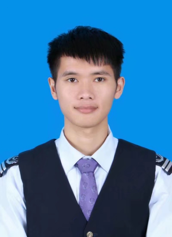 一头奔跑的熊的第一张照片--淄博相亲服务中心