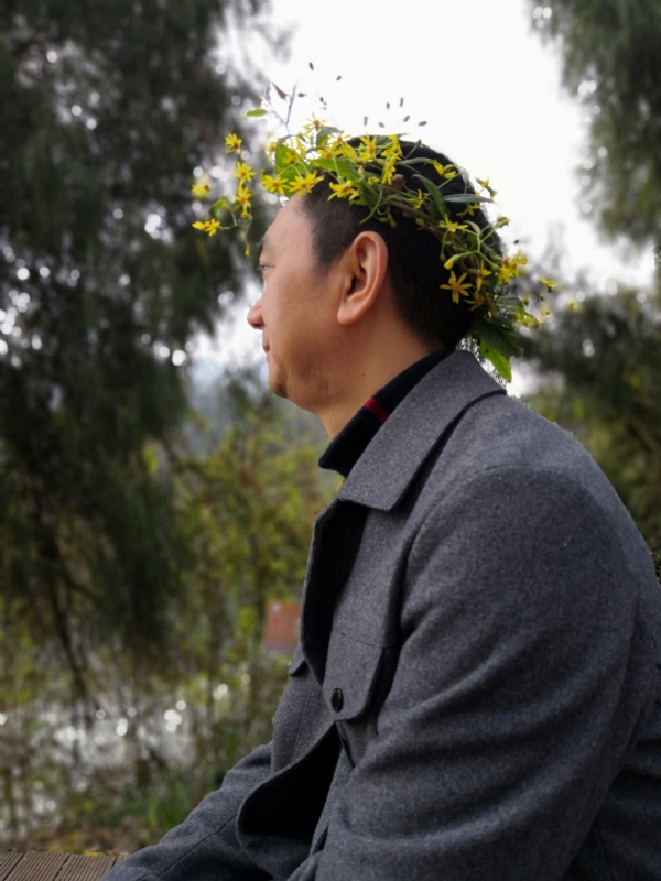 小白杨的第一张照片--淄博相亲服务中心