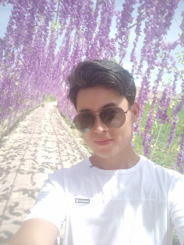 既往的第二张照片--淄博相亲服务中心