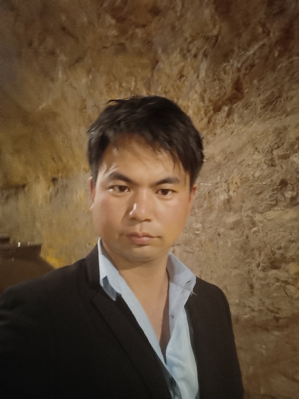 晚点的第一张照片--淄博相亲服务中心