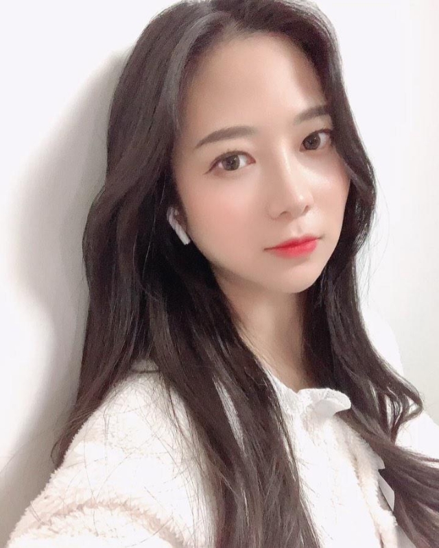 夢怡..的第一张照片--淄博相亲服务中心